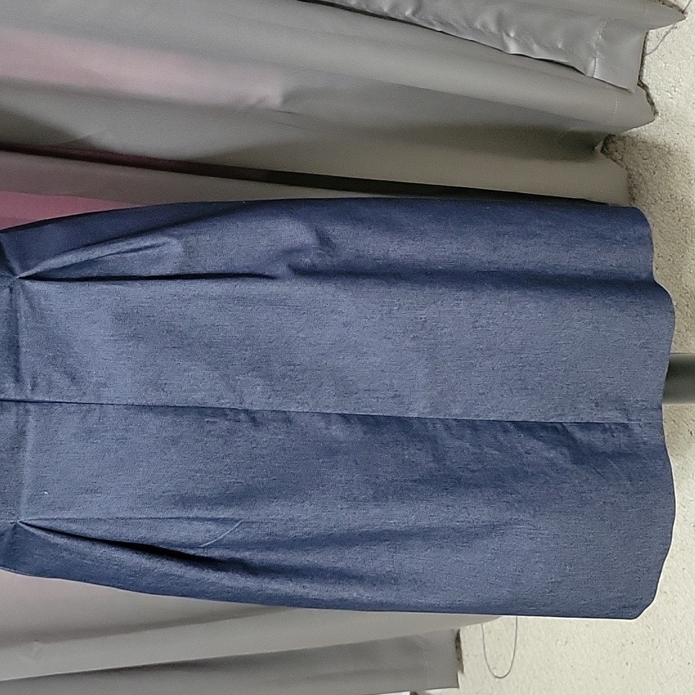 Dress - Picture 3 of 4